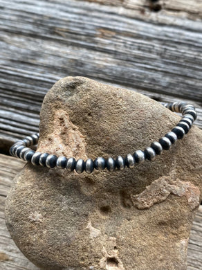 Navajo Pearl 4mm Stretch Bracelet