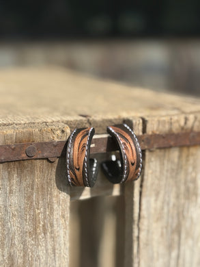 Vera Hoop Earring (Black)