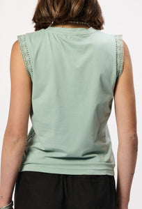Bree Crystal Lake Tank