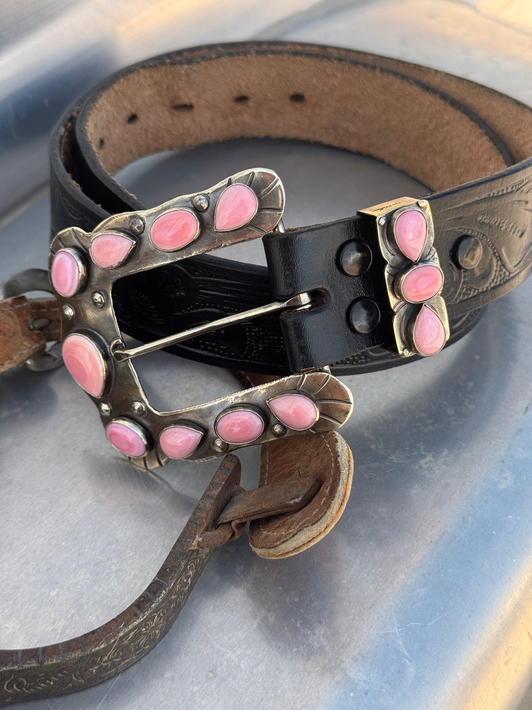 Horseshoe Pink Coral Buckle – Rockin Rhona