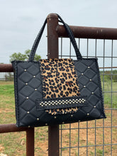 Load image into Gallery viewer, Quilted Tote