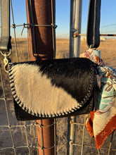 Load image into Gallery viewer, Black/Cowhide Crossbody