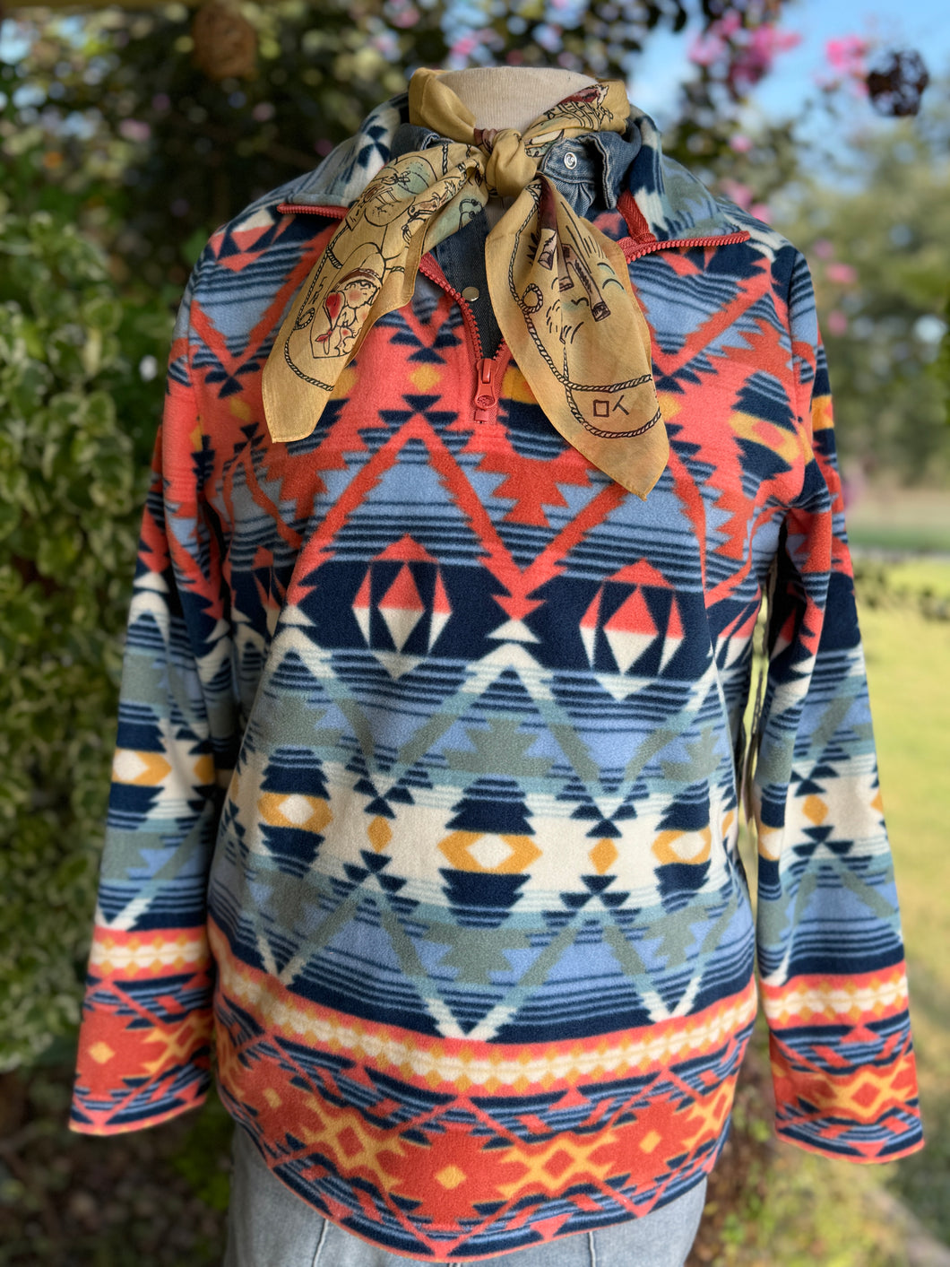 Multi Fleece Pullover