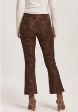 Load image into Gallery viewer, Jeanne Brown Shimmer Jean