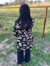 Load image into Gallery viewer, Four Corners Tunic