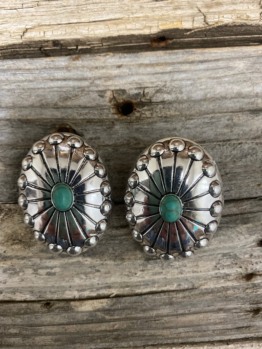 Burnished Silver Concho W/Turquoise Earring